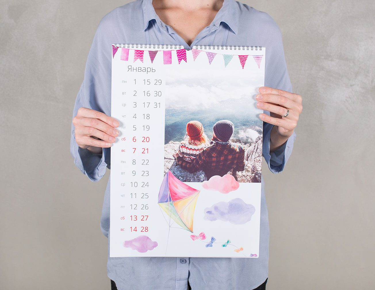 Поделки для детского сада Календарь из пуговиц